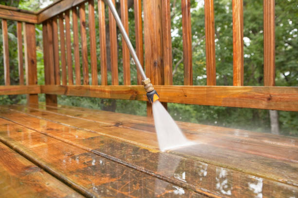 Best Sidewalk and Walkway Cleaning  in East Liverpool, OH